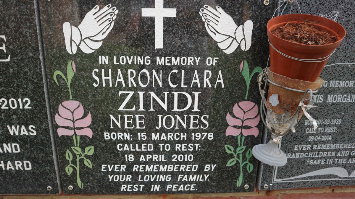 ZINDI Sharon Clara nee JONES 1978-2010