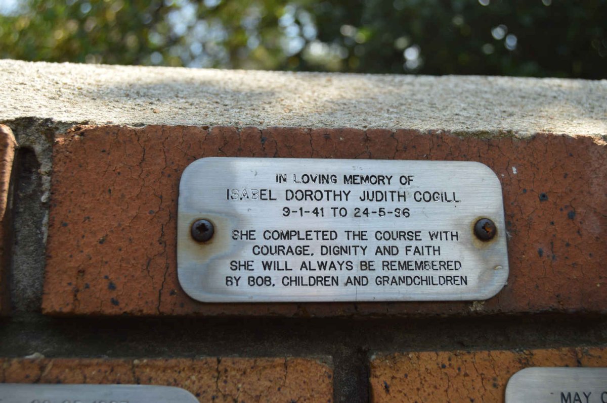 COGILL Isabel Dorothy Judith 1941-1996