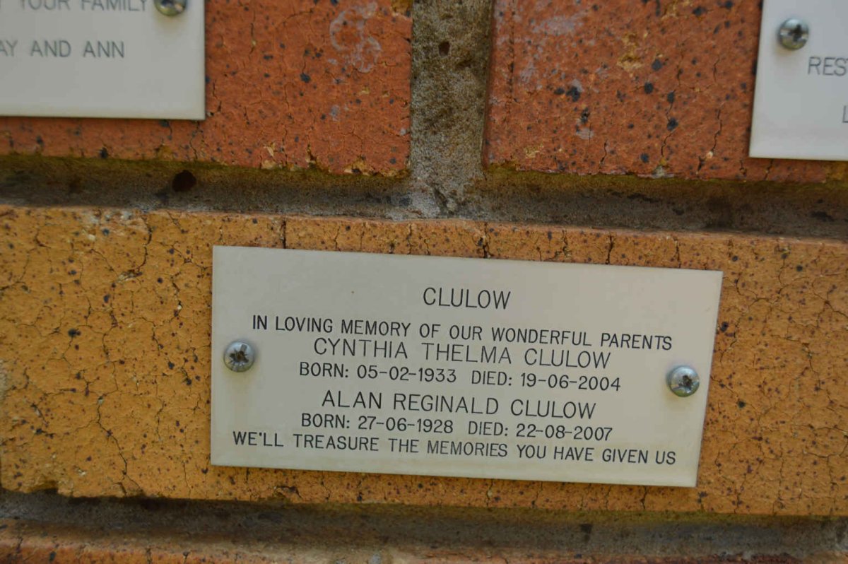 CLULOW Alan Reginald 1928-2007 &amp; Cynthia Thelma 1933-2004