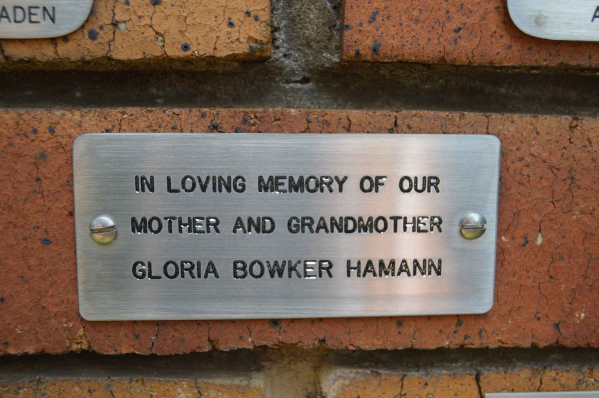 HAMANN Gloria Bowker