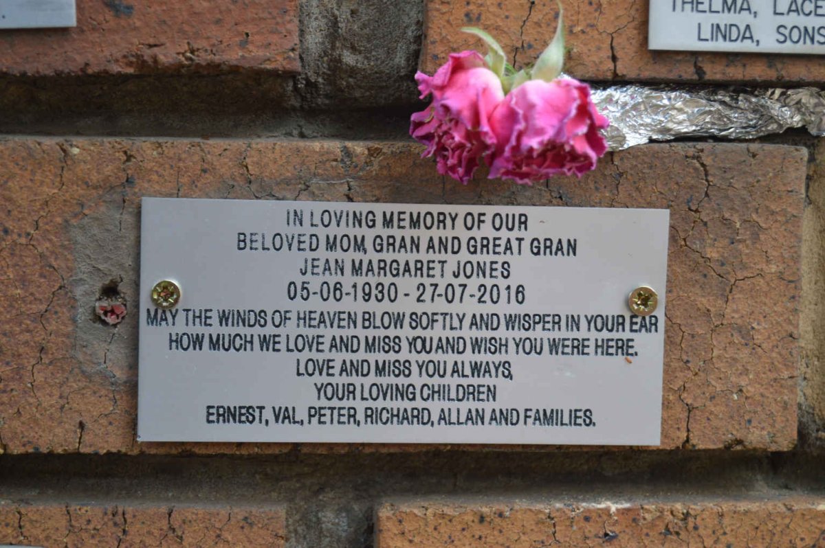 JONES Jean Margaret 1930-2016