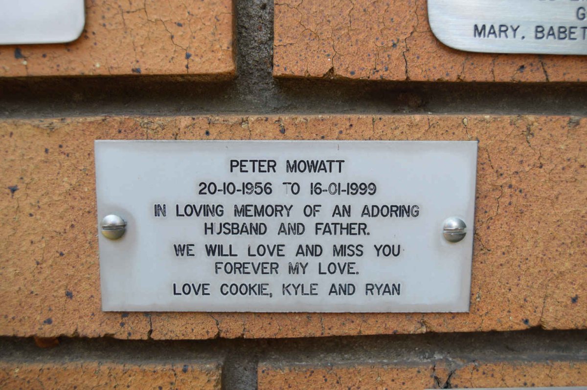 MOWATT Peter 1956-1999