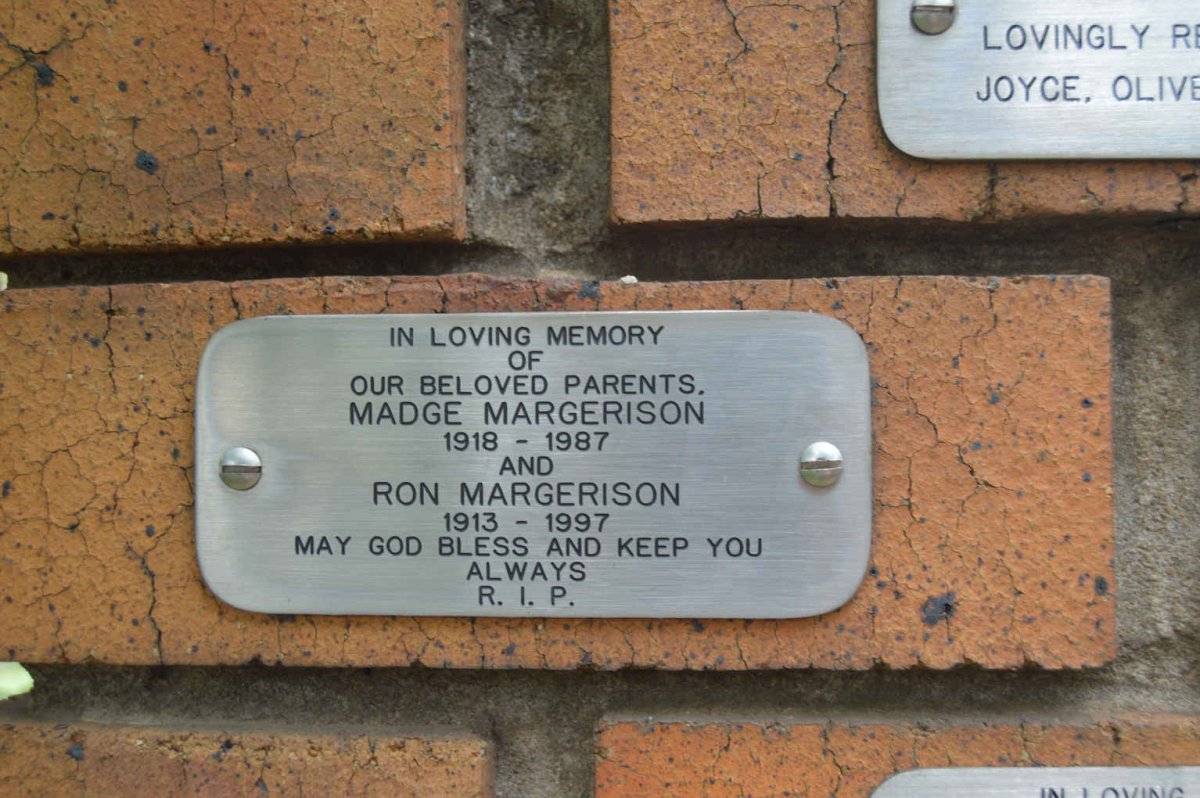 MARGERISON Ron 1913-1997 &amp; Madge 1918-1987