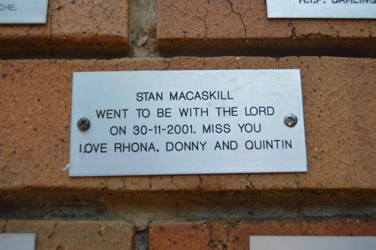 MACASKILL Stan -2001