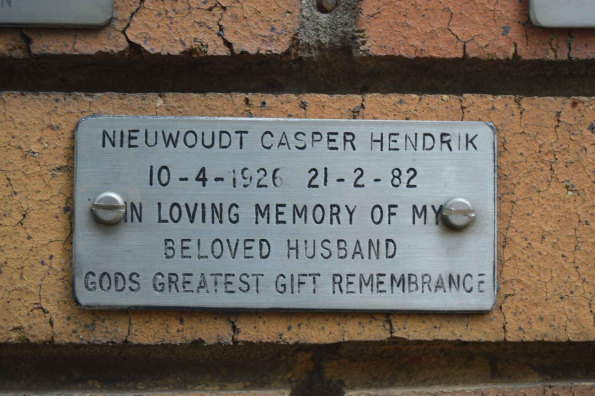 NIEUWOUDT Casper Hendrik 1926-1982