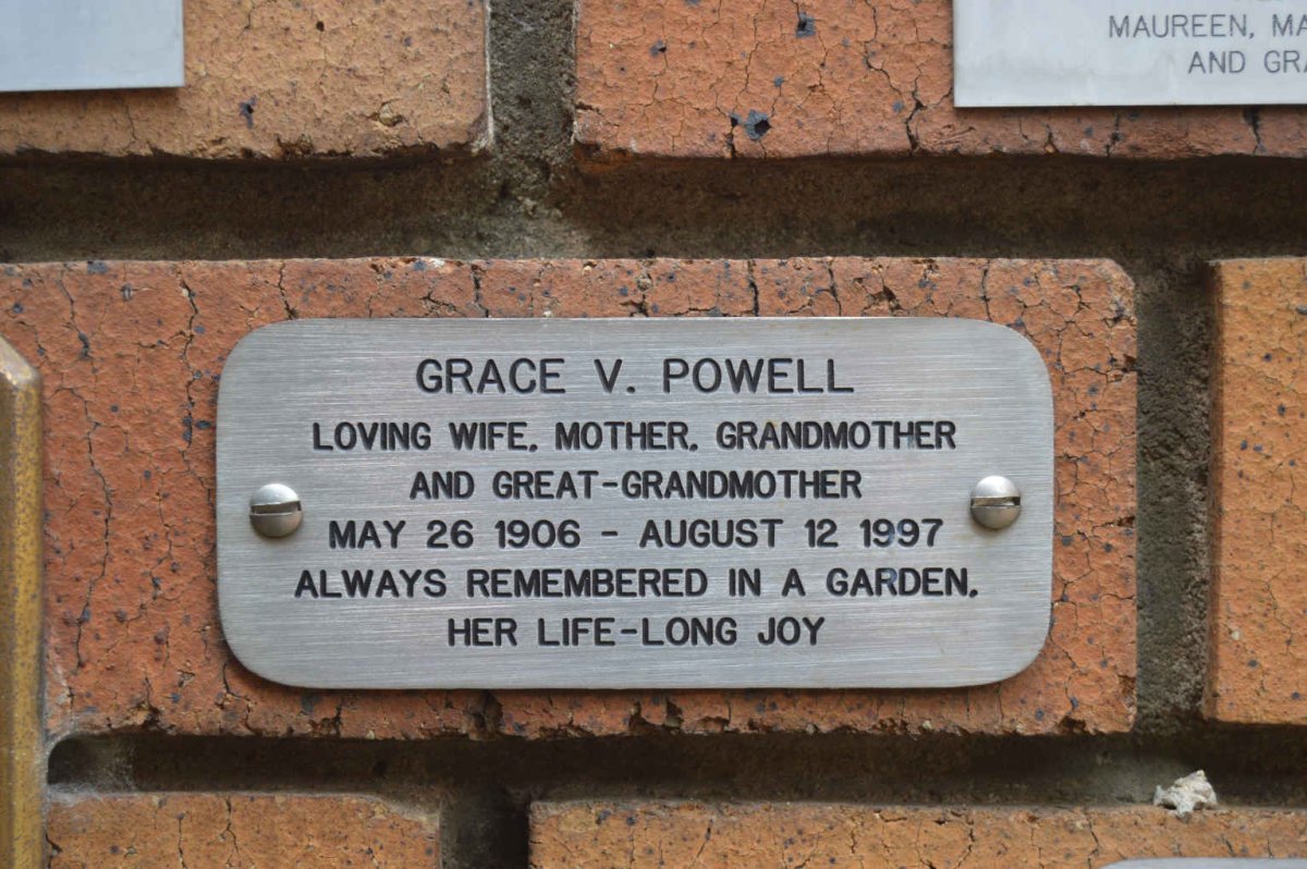 POWELL Grace V. 1906-1997