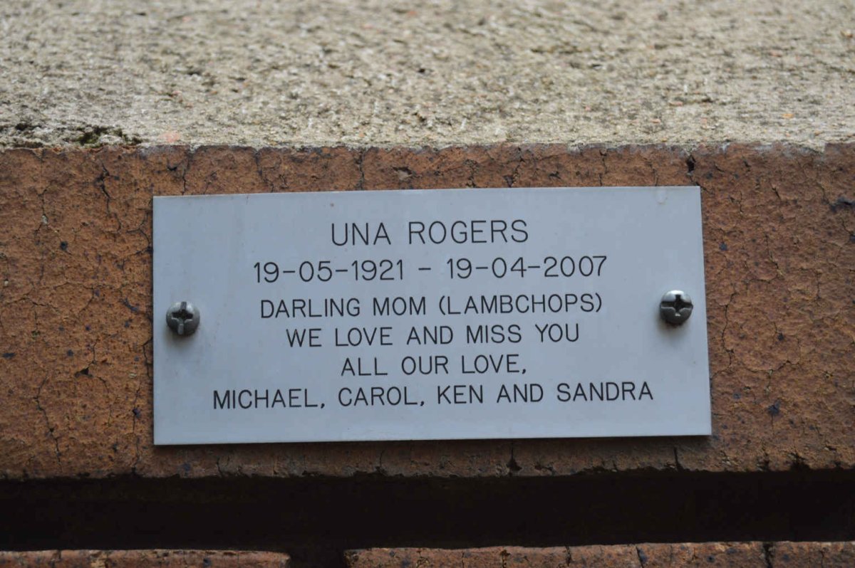 ROGERS Una 1921-2007