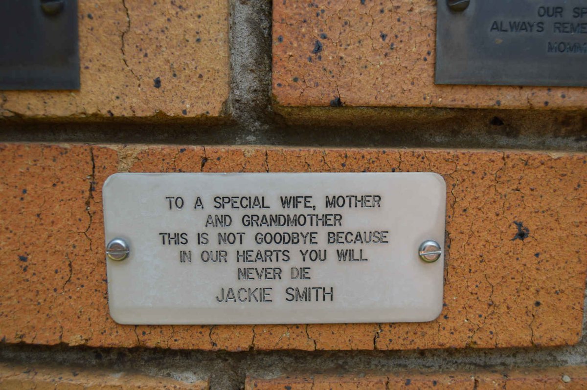 SMITH Jackie