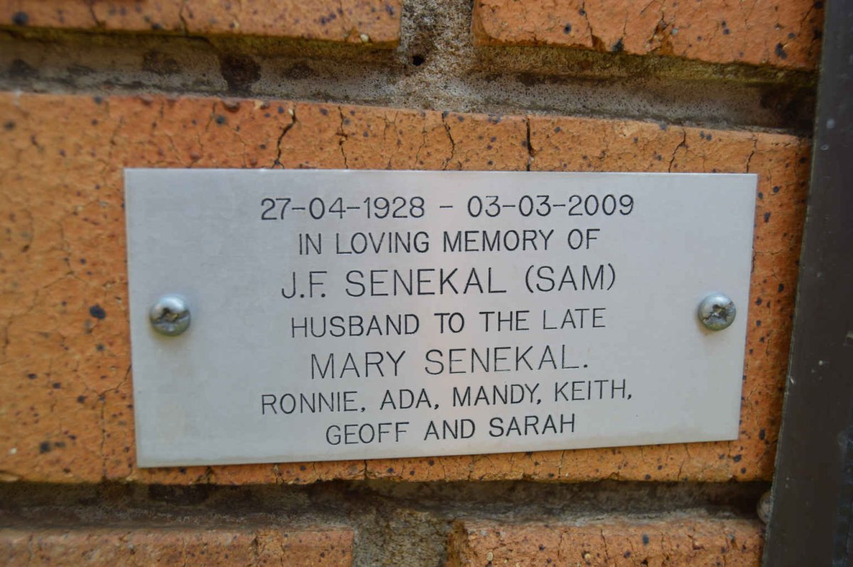SENEKAL J.F. 1928-2009