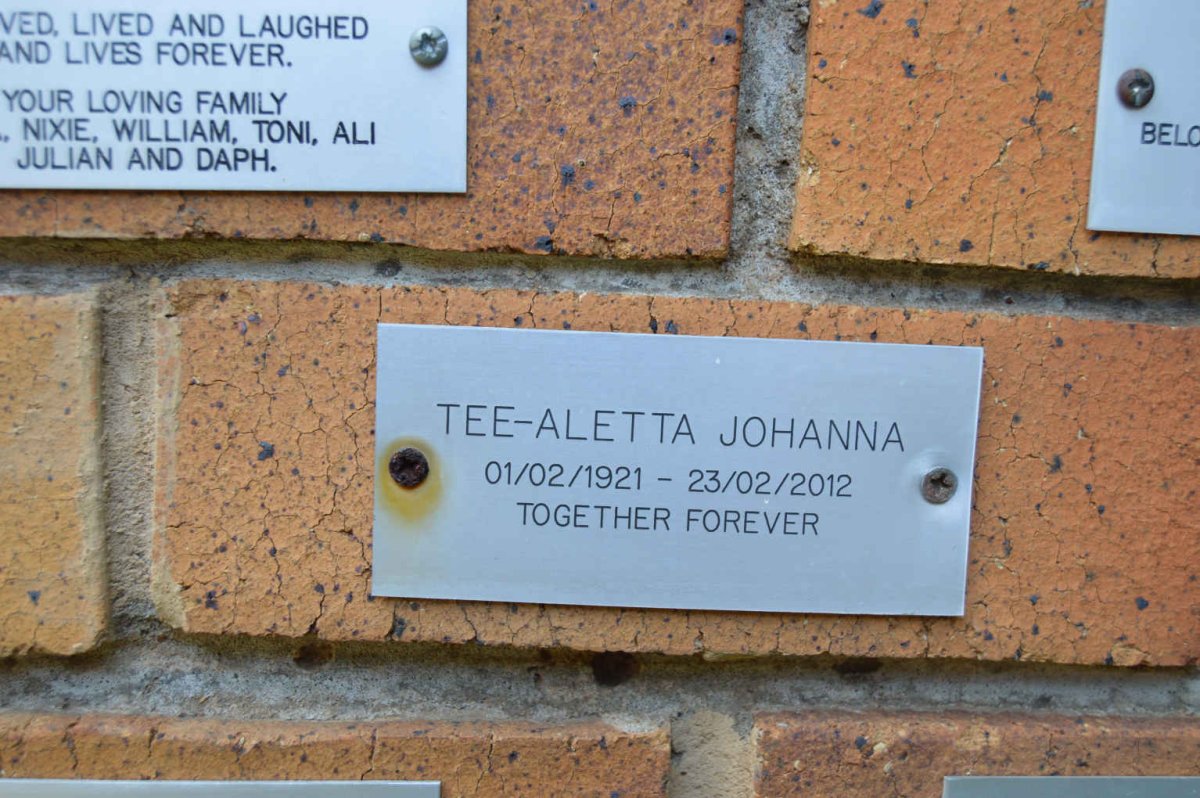 TEE Aletta Johanna 1921-2012