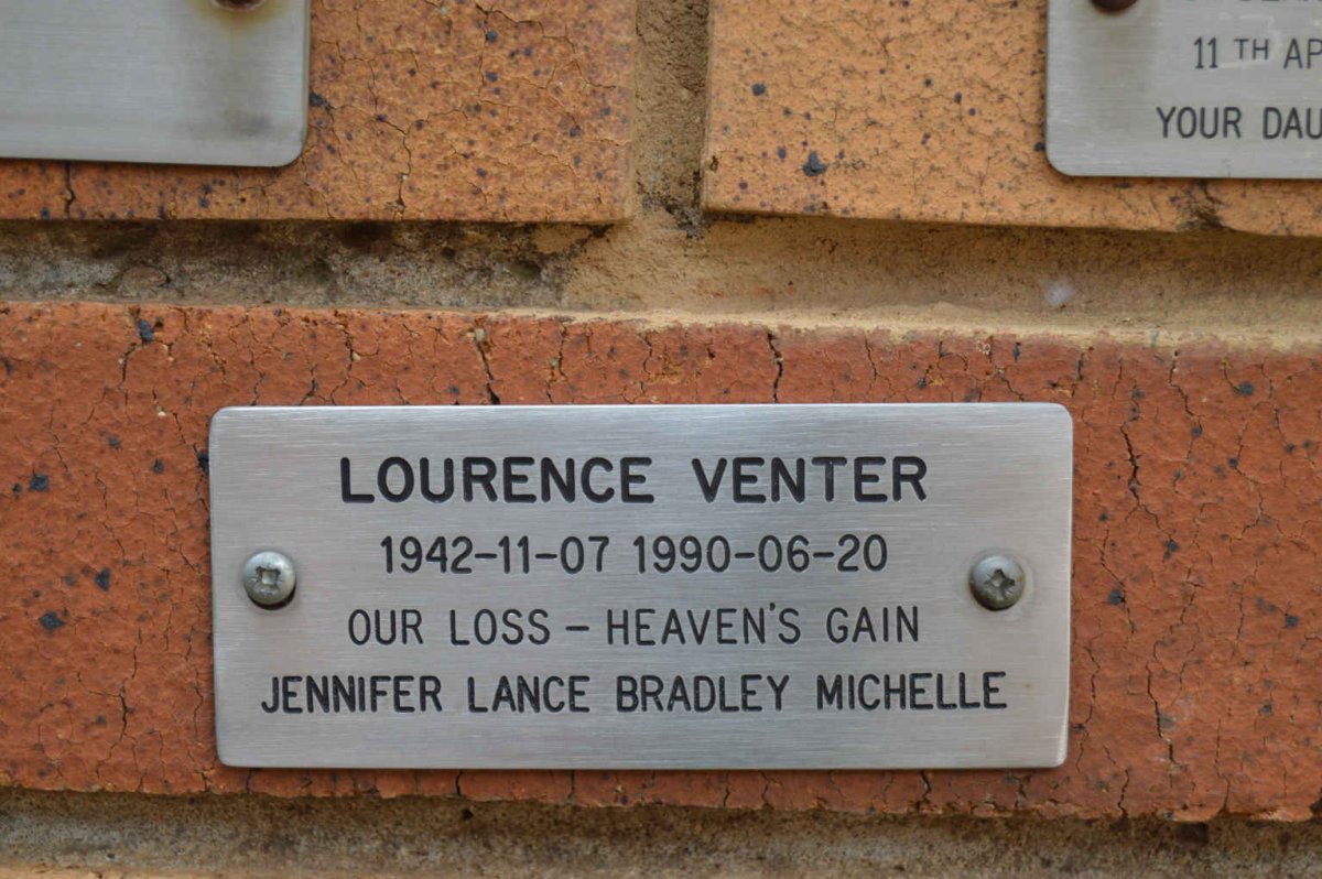 VENTER Lourence 1942-1990