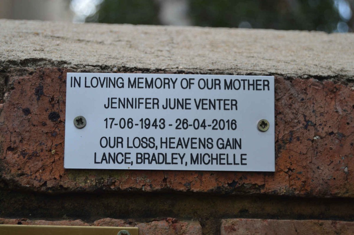 VENTER Jennifer June 1943-2016