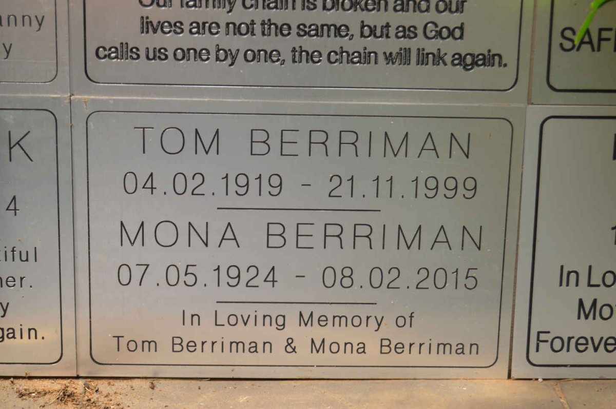 BERRIMAN Tom 1919-1999 &amp; Mona 1924-2015