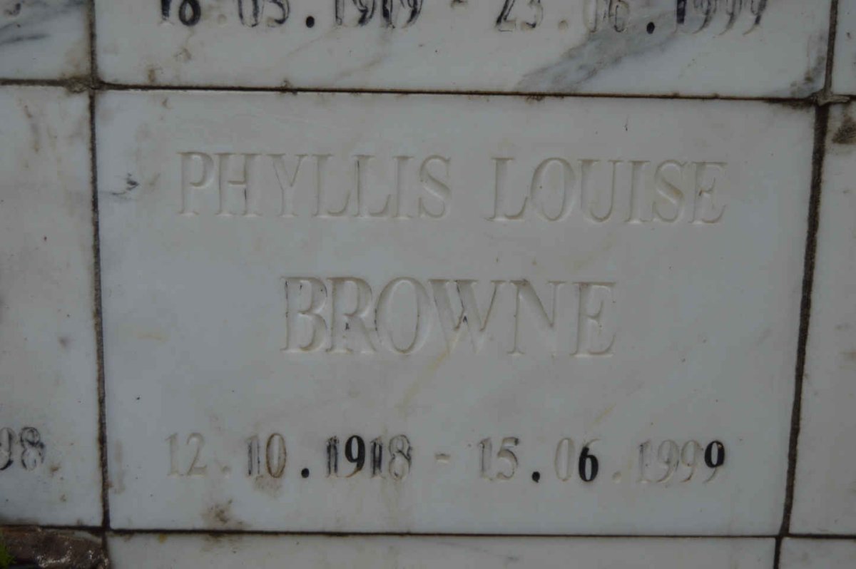 BROWNE Phyllis Louise 1918-1999