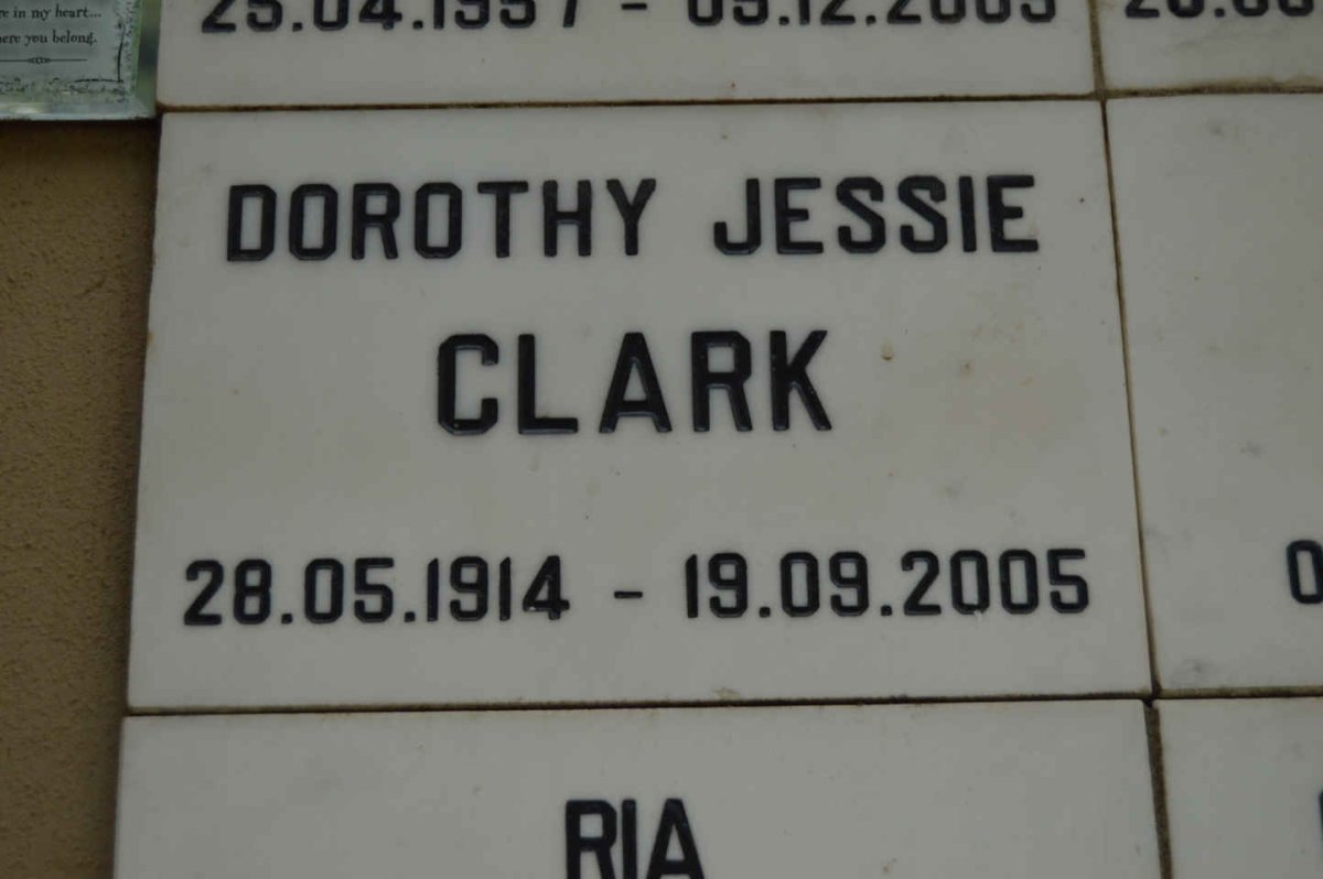 CLARK Dorothy Jessie 1914-2005