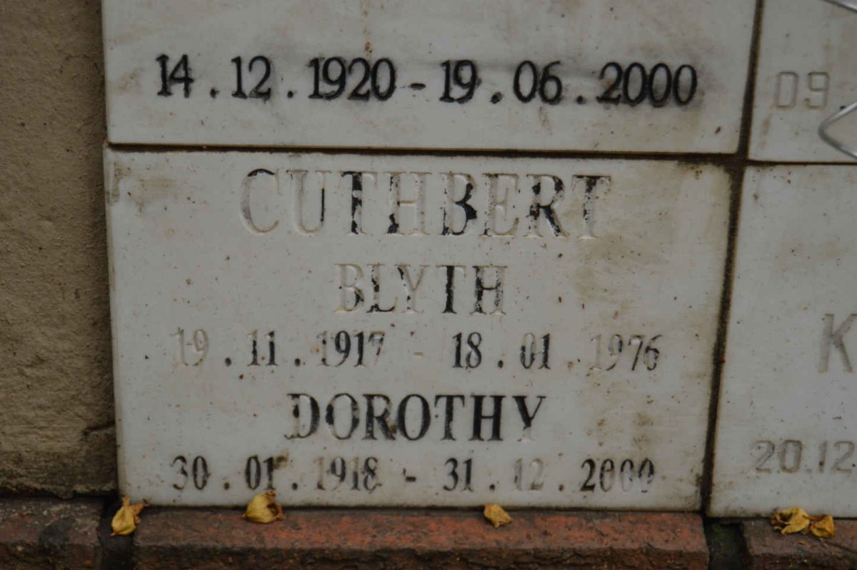 CUTHBERT Blyth 1917-1976 &amp; Dorothy 1918-2000
