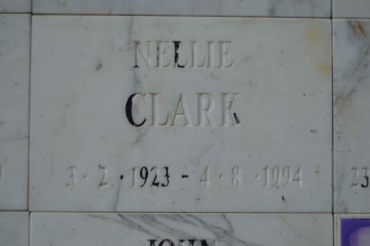CLARK Nellie 1923-1994
