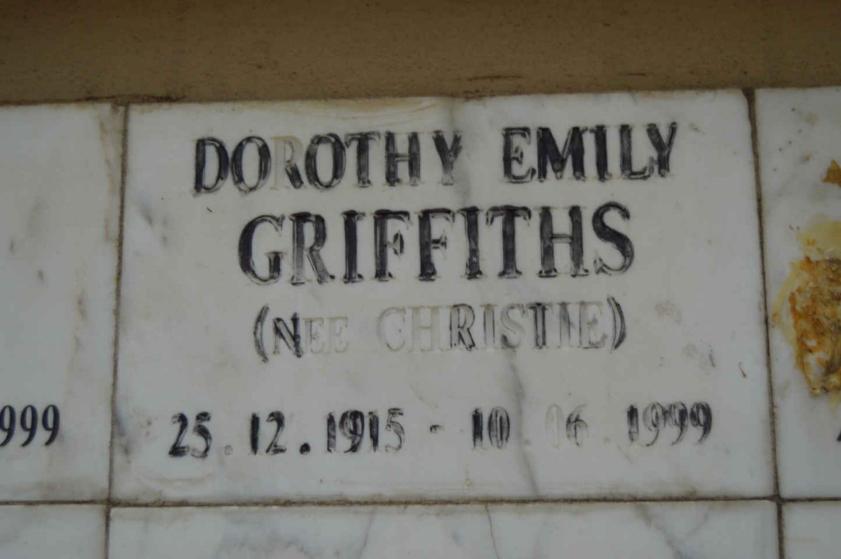 GRIFFITHS Dorothy Emily nee CHRISTIE 1915-1999