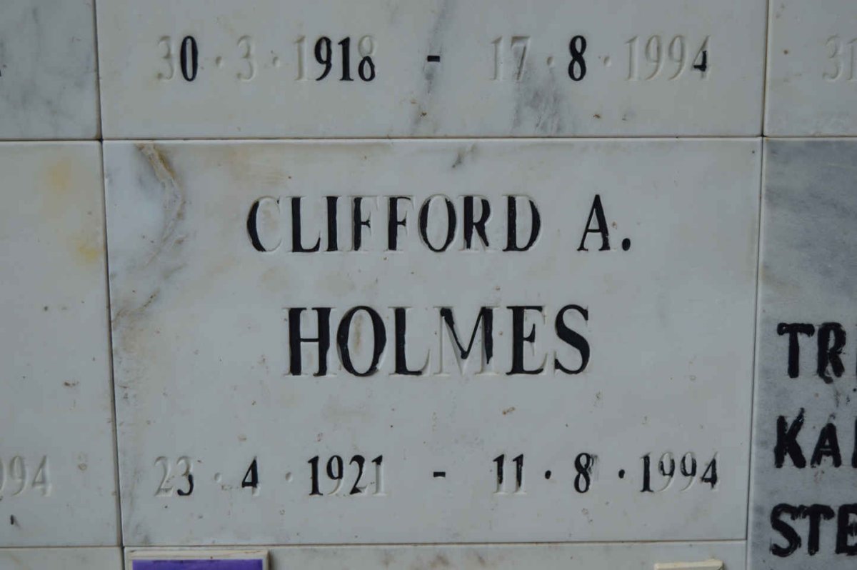 HOLMES Clifford A. 1921-1994