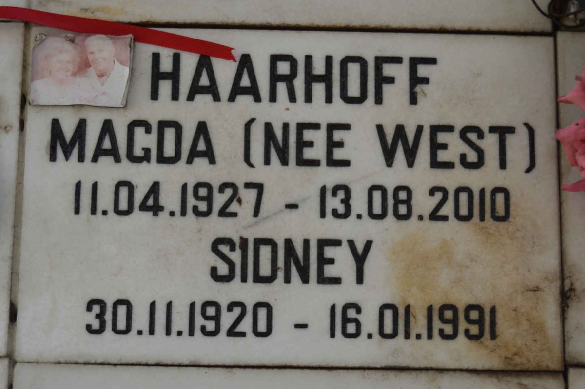 HAARHOFF Sidney 1920-1991 &amp; Magda WEST 1927-2010