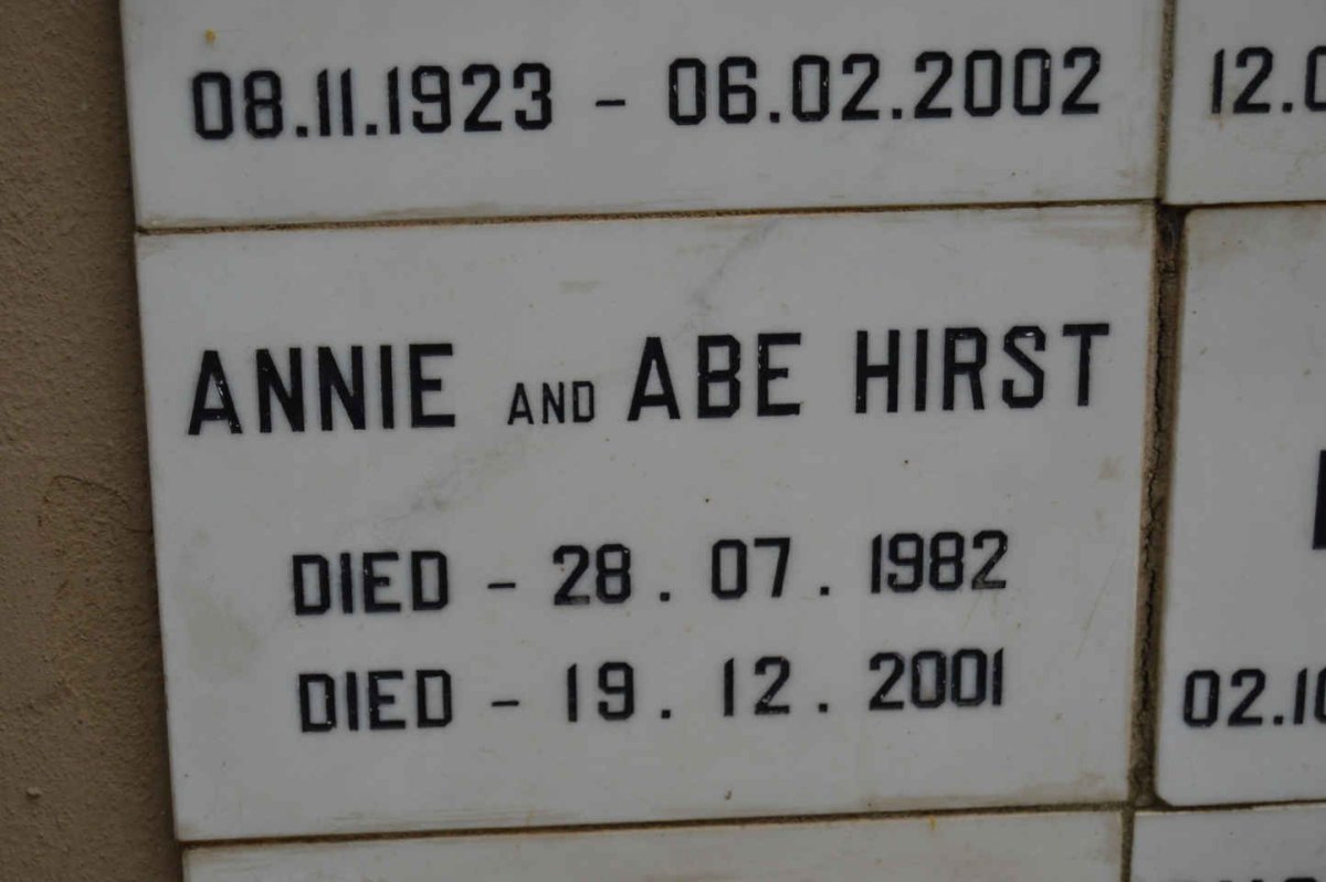 HIRST Abe -2001 &amp;  Annie -1982