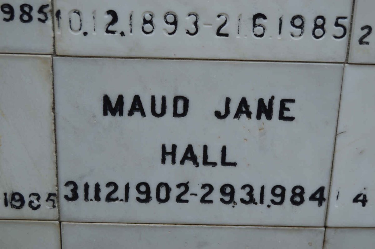 HALL Maud Jane 1902-1984