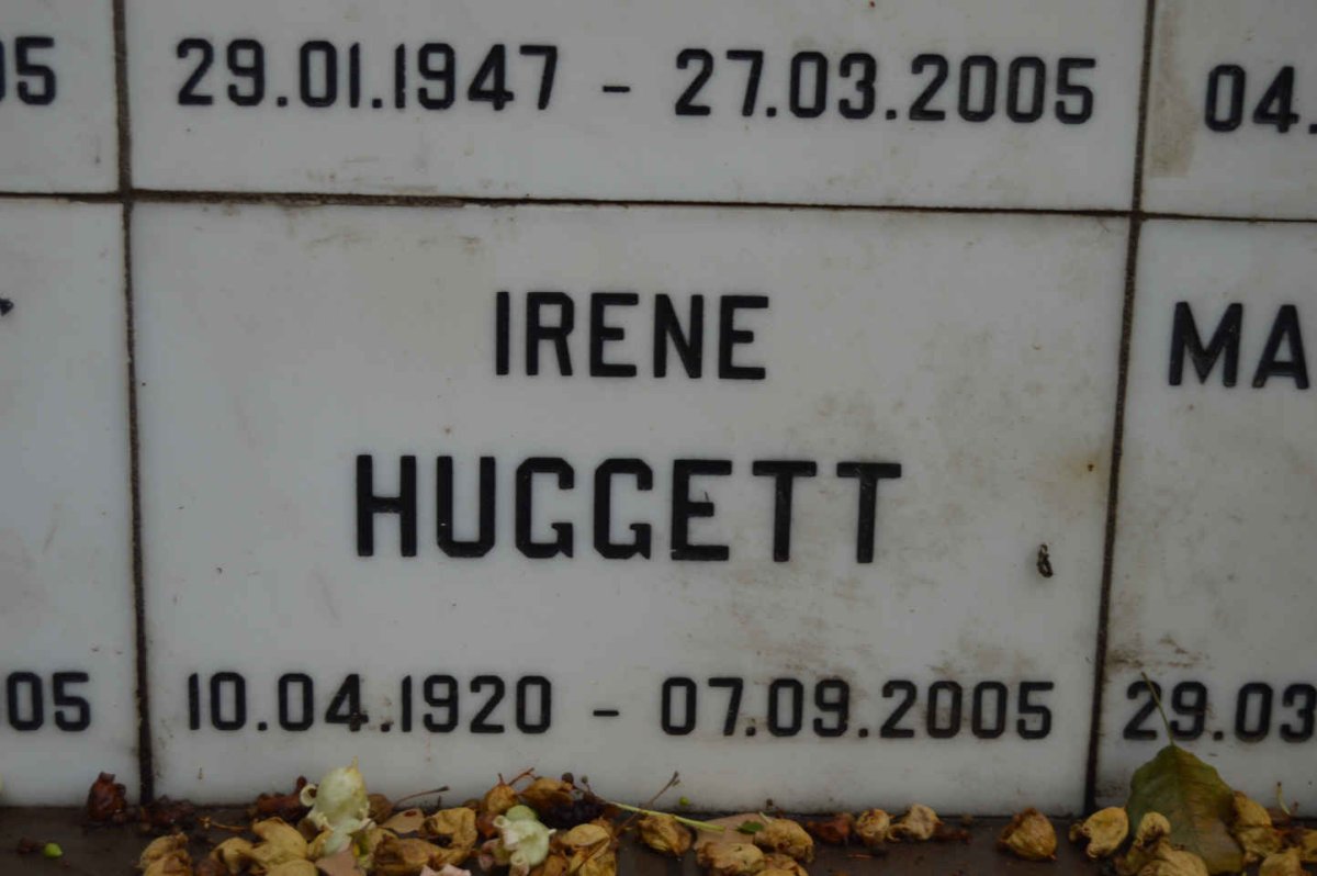 HUGGETT Irene 1920-2005