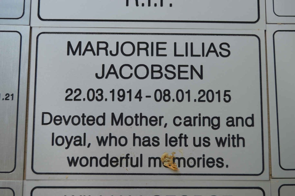 JACOBSEN Marjorie Lilias 1914-2015