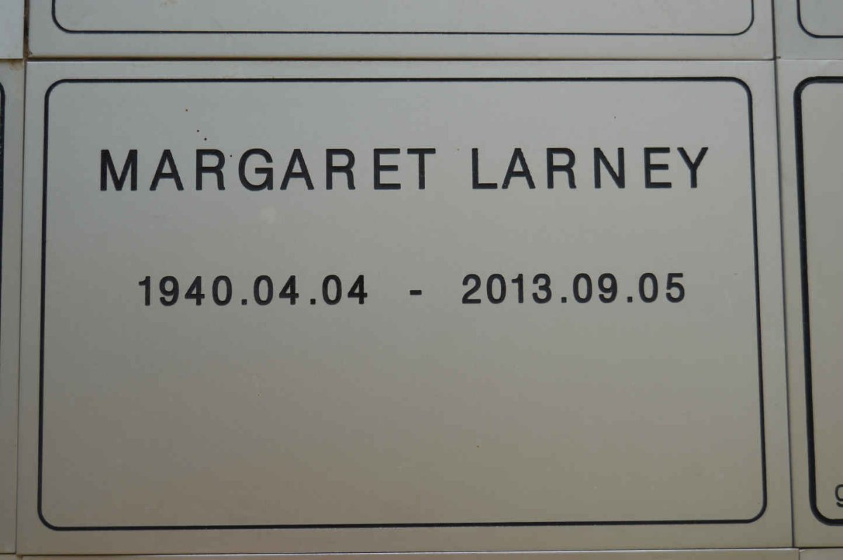 LARNEY Margaret 1940-2013