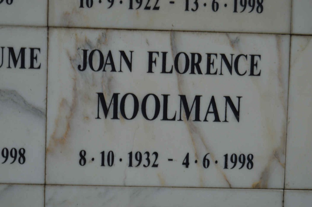 MOOLMAN Joan Florence 1932-1998