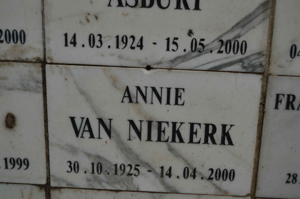 NIEKERK Annie, van 1925-2000
