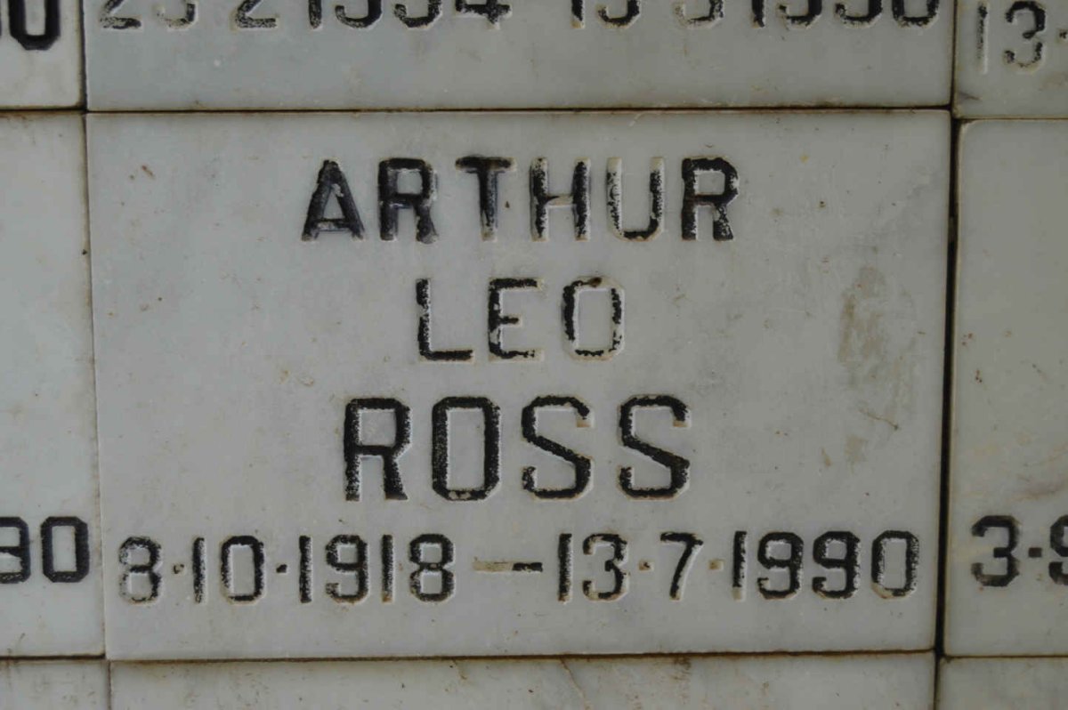 ROSS Arthur Leo 1918-1990