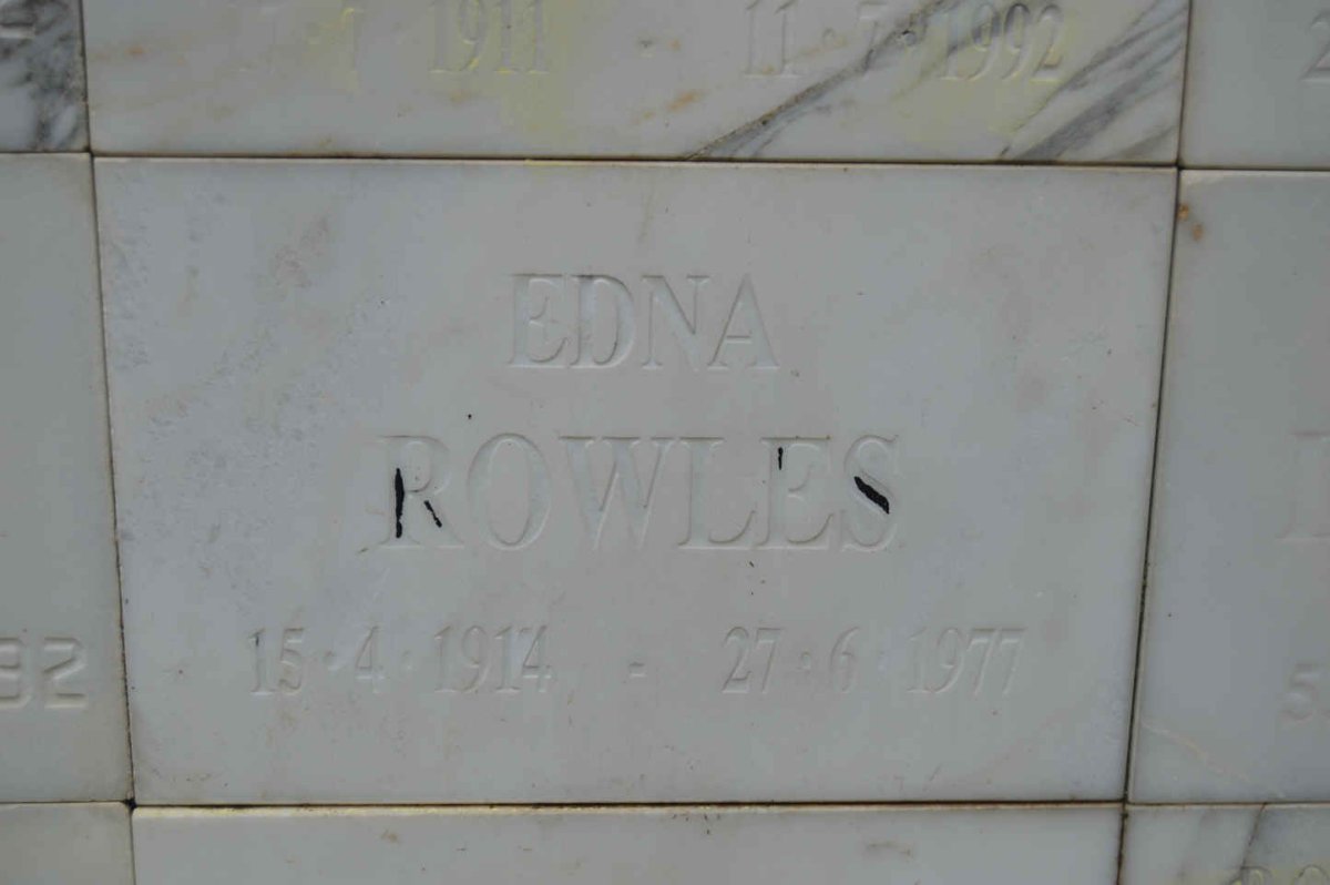 ROWLES Edna 1914-1977