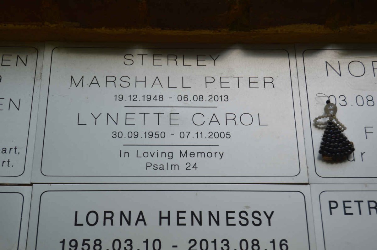 STERLEY Marshall Peter 1948-2013 &amp; Lynette Carol 1950-2005 