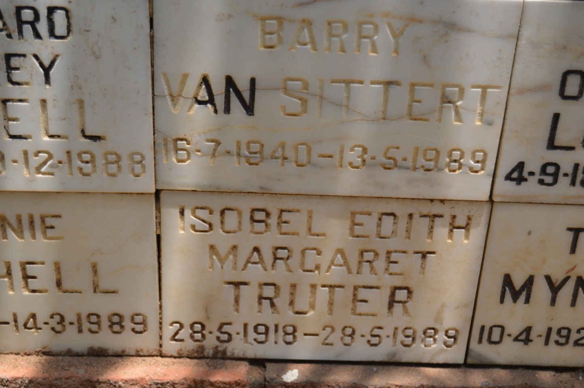 TRUTER Isobel Edith Margaret 1918-1989