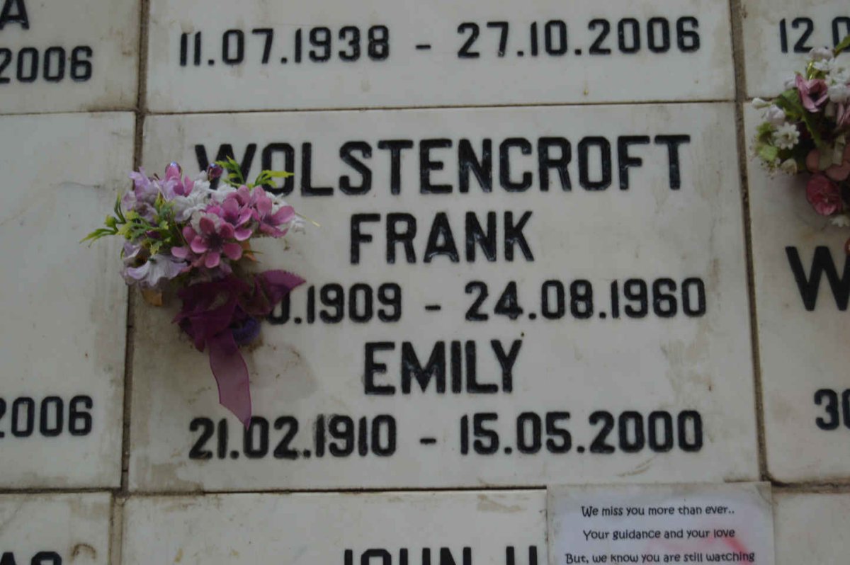 WOLSTENCROFT Frank 1909-1960 &amp; Emily 1910-2000