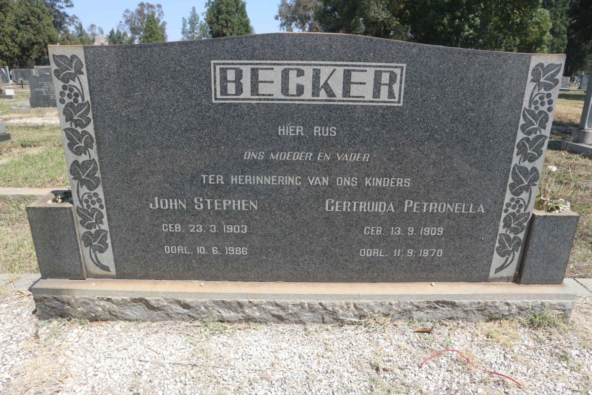 BECKER John Stephen 1903-1986 & Gertruida Petronella 1909-1970