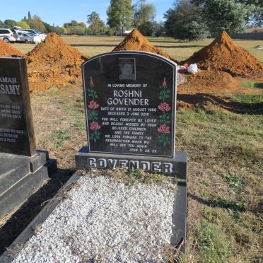 GOVENDER Roshni 1966-2010