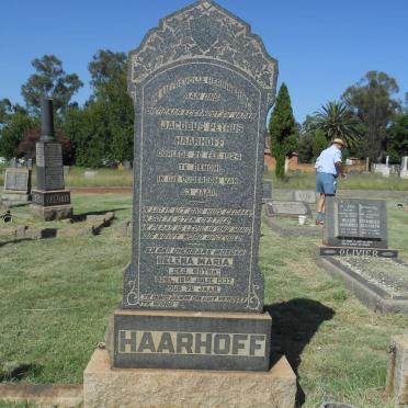 HAARHOFF Jacobus Petrus -1924 &amp;  Helena Maria BOTHA -1937