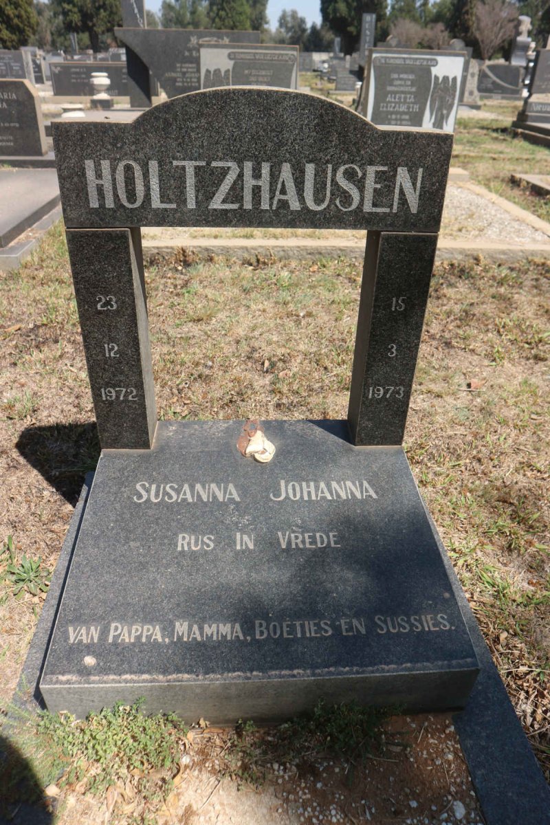 HOLTZHAUSEN Susanna Johanna 1972-1973