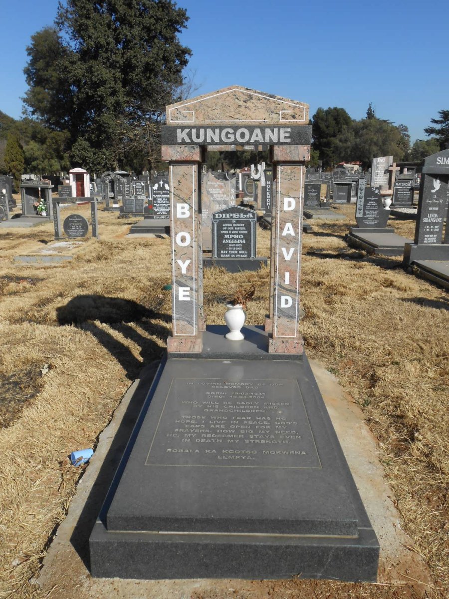 KUNGOANE Boye David 1931-2004