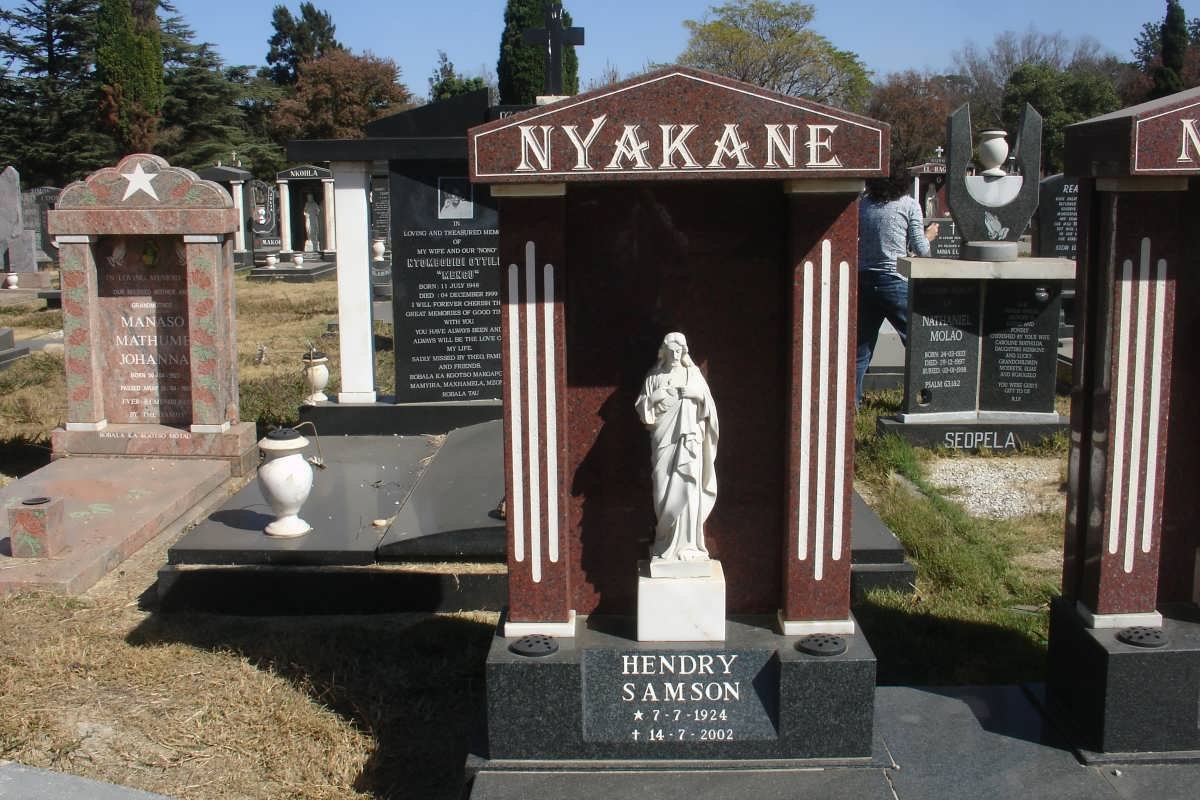 NYAKANE Hendry Samson 1924-2002 :: Early Mentshwa 1926-1998