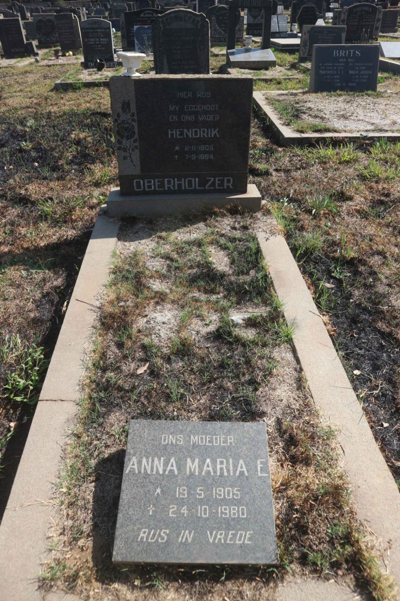 OBERHOLZER Hendrik 1905-1964 & Anna Maria E. 1905-1980_1
