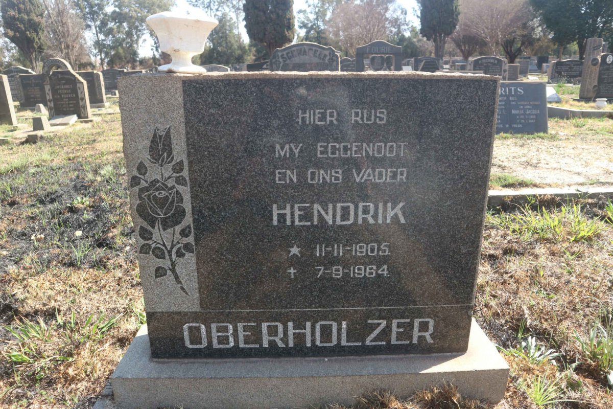 OBERHOLZER Hendrik 1905-1964 & Anna Maria E. 1905-1980_2