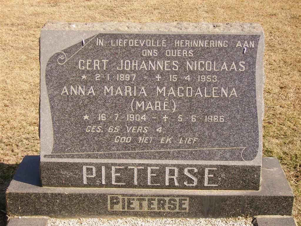 PIETERSE Gert Johannes Nicolaas 1897-1953 &amp; Anna Maria Magdalena MARé 1904-1986