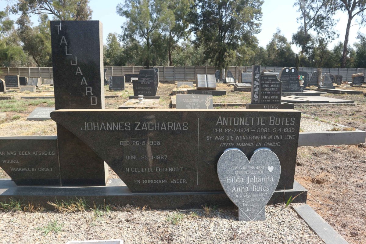 TALJAARD Johannes Zacharias 1935-1967 :: BOTES Hilda Johanna Anna 1937-2018 :: BOTES  Antonette 1974-1993 
