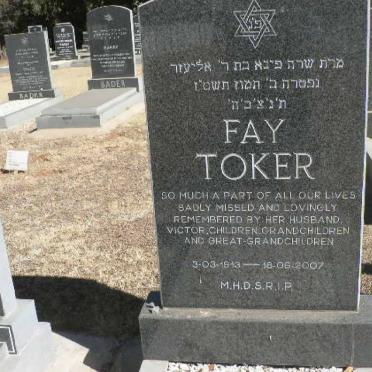 TOKER Fay 1913-2007
