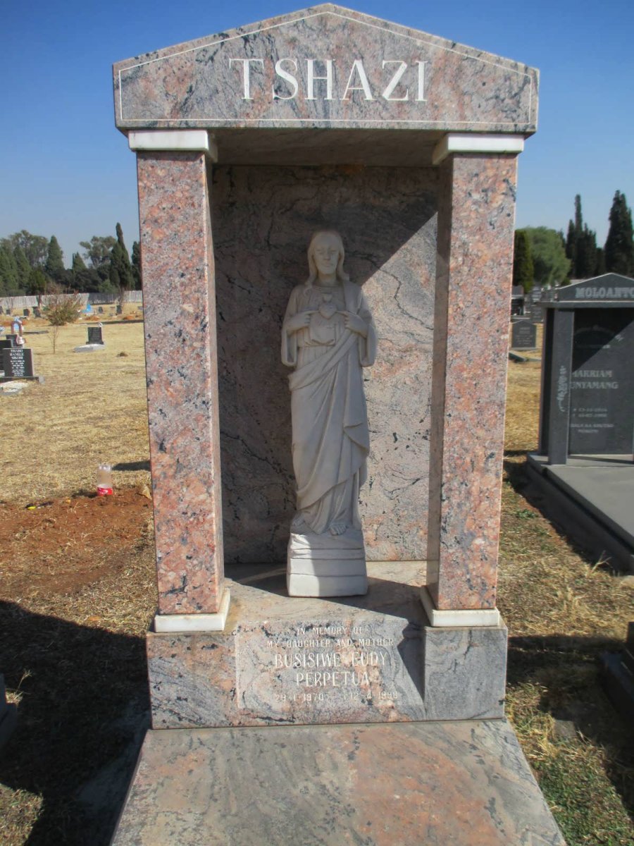 TSHAZI Busisiwe Eudy Perpetua 1970-1998