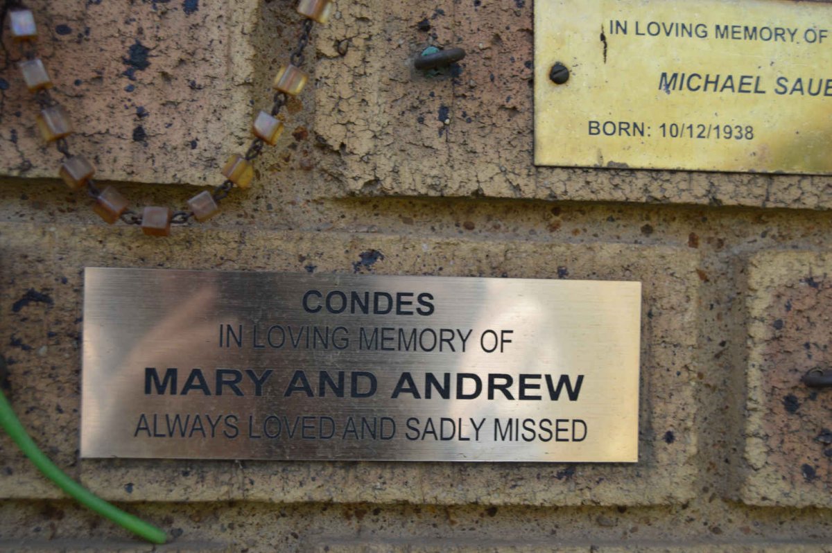 CONDES Andrew &amp; Mary