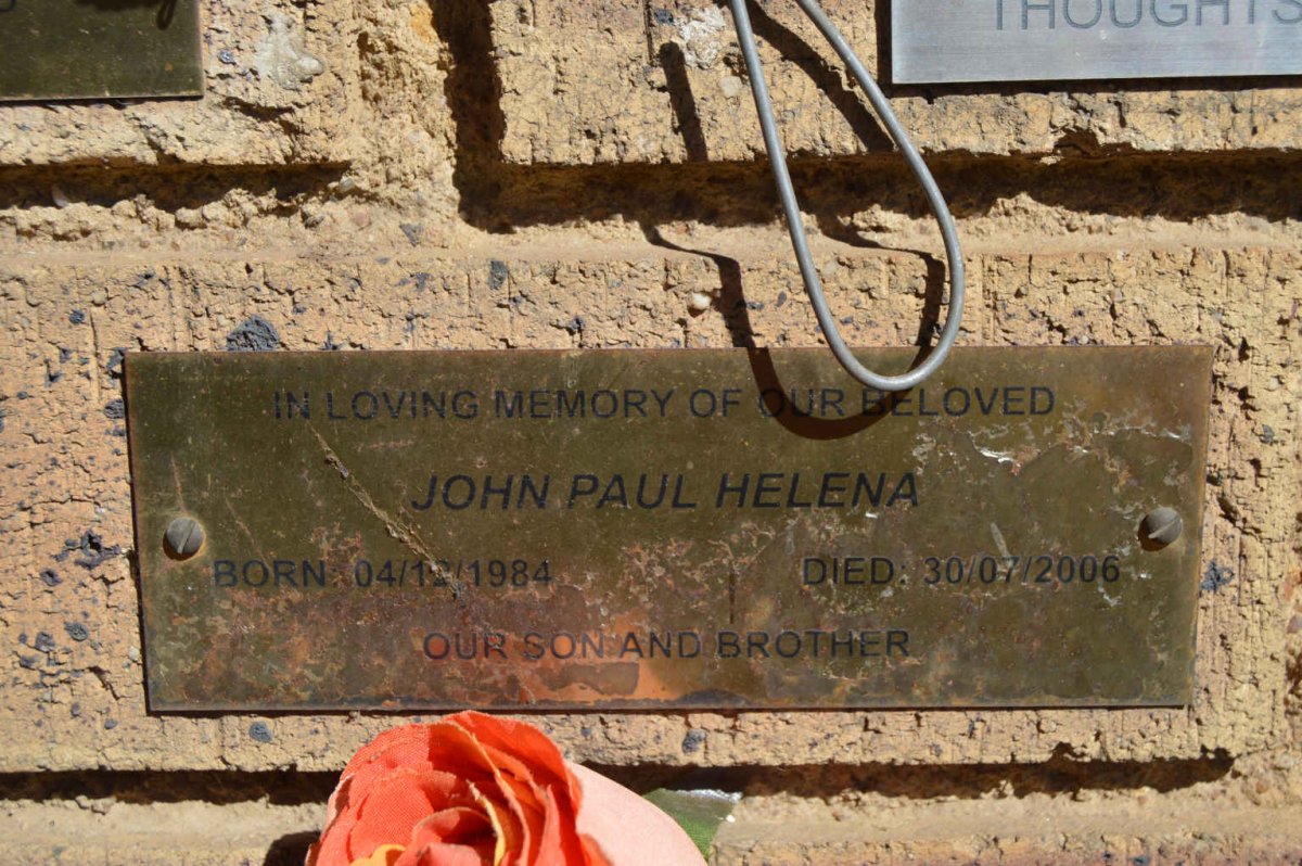 HELENA John Paul 1984-2006